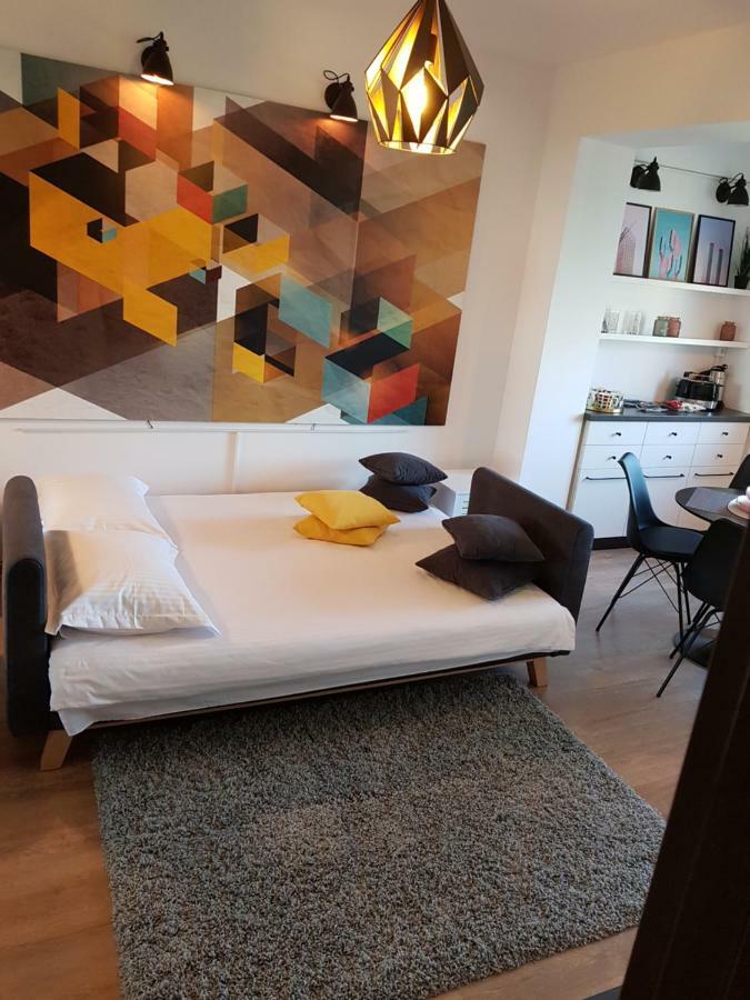 Kolonaki Domus Apartment 3 Iasi Eksteriør bilde