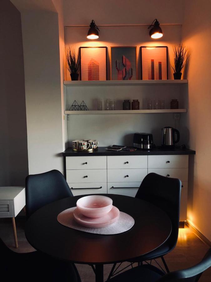 Kolonaki Domus Apartment 3 Iasi Eksteriør bilde