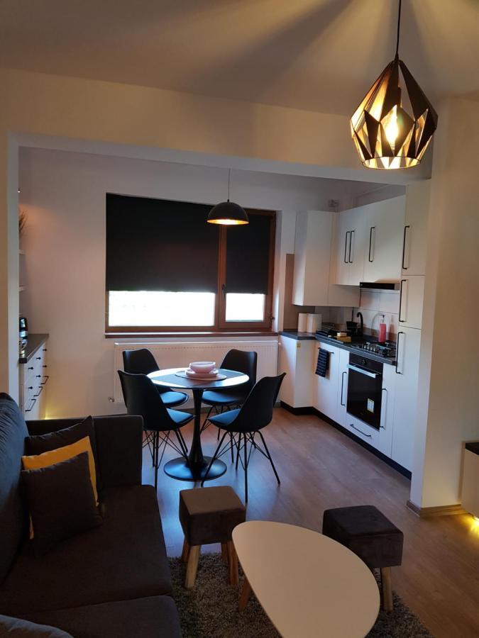 Kolonaki Domus Apartment 3 Iasi Eksteriør bilde